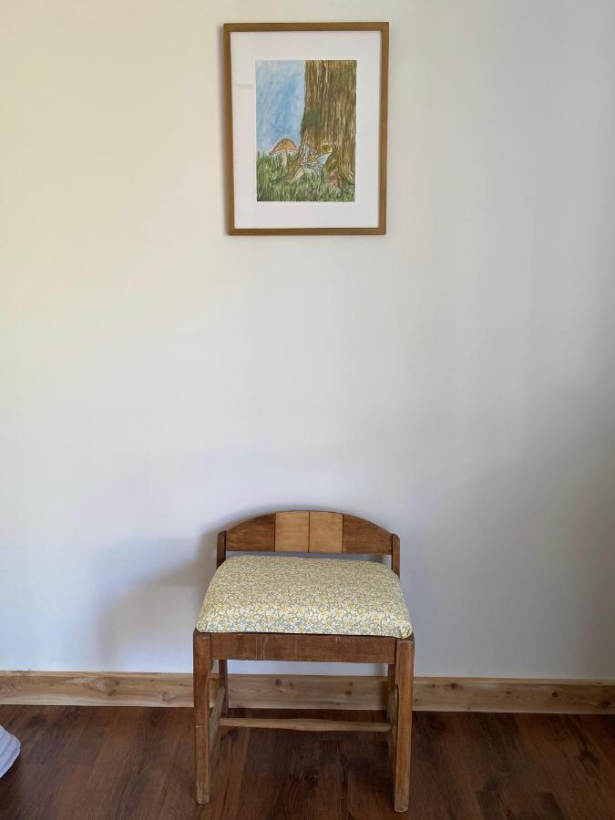 Auberge Et Salle De Spectacle La Fascine L'Isle-aux-Coudres Exteriör bild